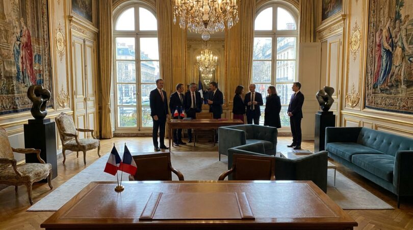 découvrez comment la france valorise son patrimoine mobilier diplomatique pour renforcer son rayonnement et son influence à l'international, entre tradition et élégance.