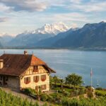 découvrez l'histoire touchante de nicoletta et de sa maison modeste en haute-savoie, un héritage précieux transmis par sa grand-mère, mêlant souvenirs et traditions familiales.
