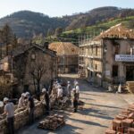 découvrez le témoignage poignant des habitants du porge à leur retour après l'incendie : souvenirs retrouvés, dégâts révélés et espoir de reconstruction.