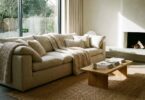 découvrez comment les meubles xxl peuvent métamorphoser votre intérieur avec élégance et modernité. adoptez des pièces imposantes pour un style unique et accueillant.