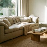 d&eacute;couvrez comment les meubles xxl peuvent m&eacute;tamorphoser votre int&eacute;rieur avec &eacute;l&eacute;gance et modernit&eacute;. adoptez des pi&egrave;ces imposantes pour un style unique et accueillant.