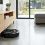 découvrez le robot laveur-aspirateur autonome, conçu pour se glisser sous les meubles et garantir un nettoyage impeccable sans effort. la révolution du nettoyage à domicile est enfin arrivée !